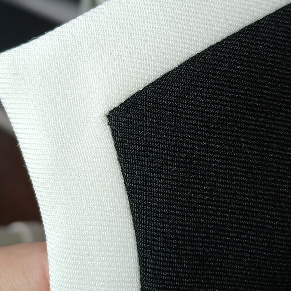 Evan Picone Black and White Chanel-style Blazer - Picture 6 of 6